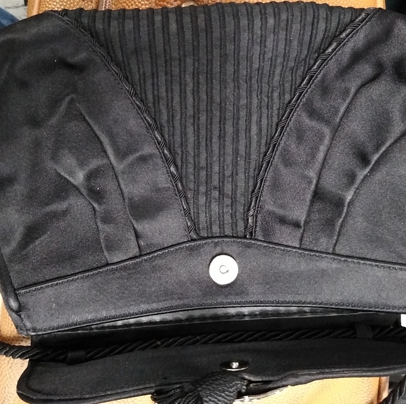 Black Barbara Bolen Evening Handbag -- Final Price - Picture 10 of 13
